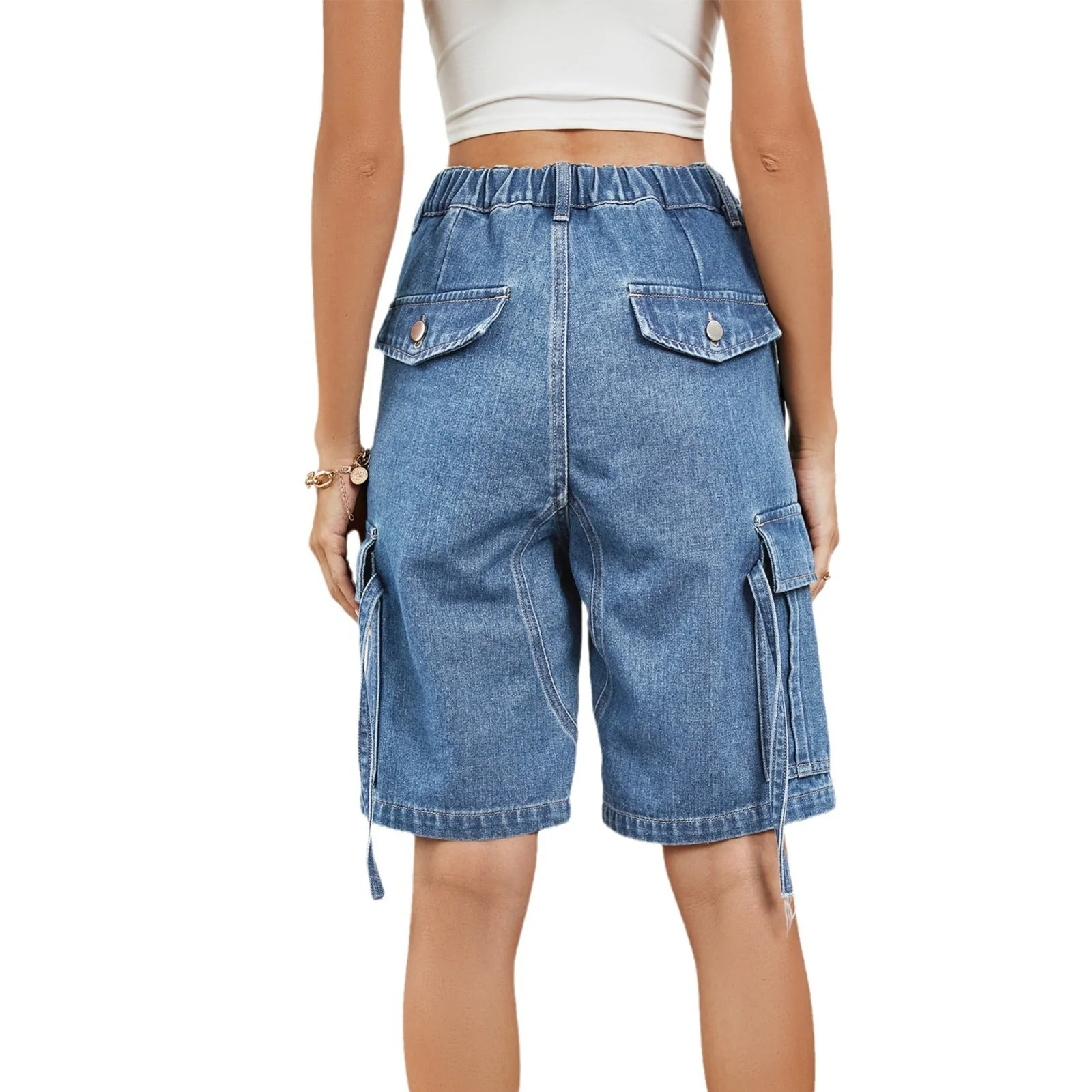 Shorts cargo pour femmes avec poches hautes et taille ajustable Chic et élégant - Image 5