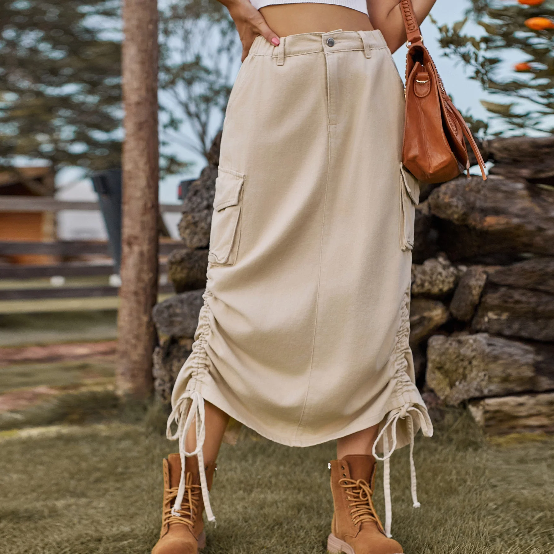 Jupe cargo pour femme avec taille réglable et poches latérales pratiques