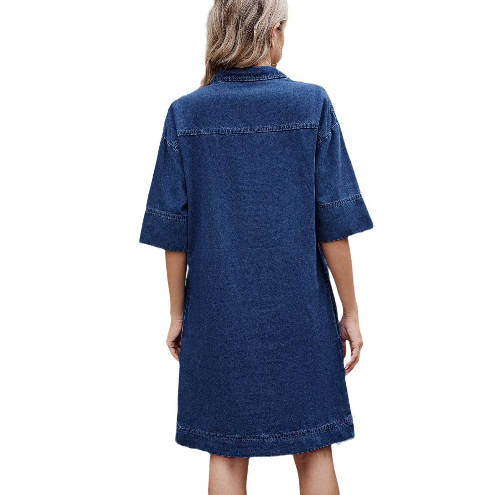 Robe chemise en denim pour femmes avec poches poitrine pratiques et coupe décontractée - Image 5