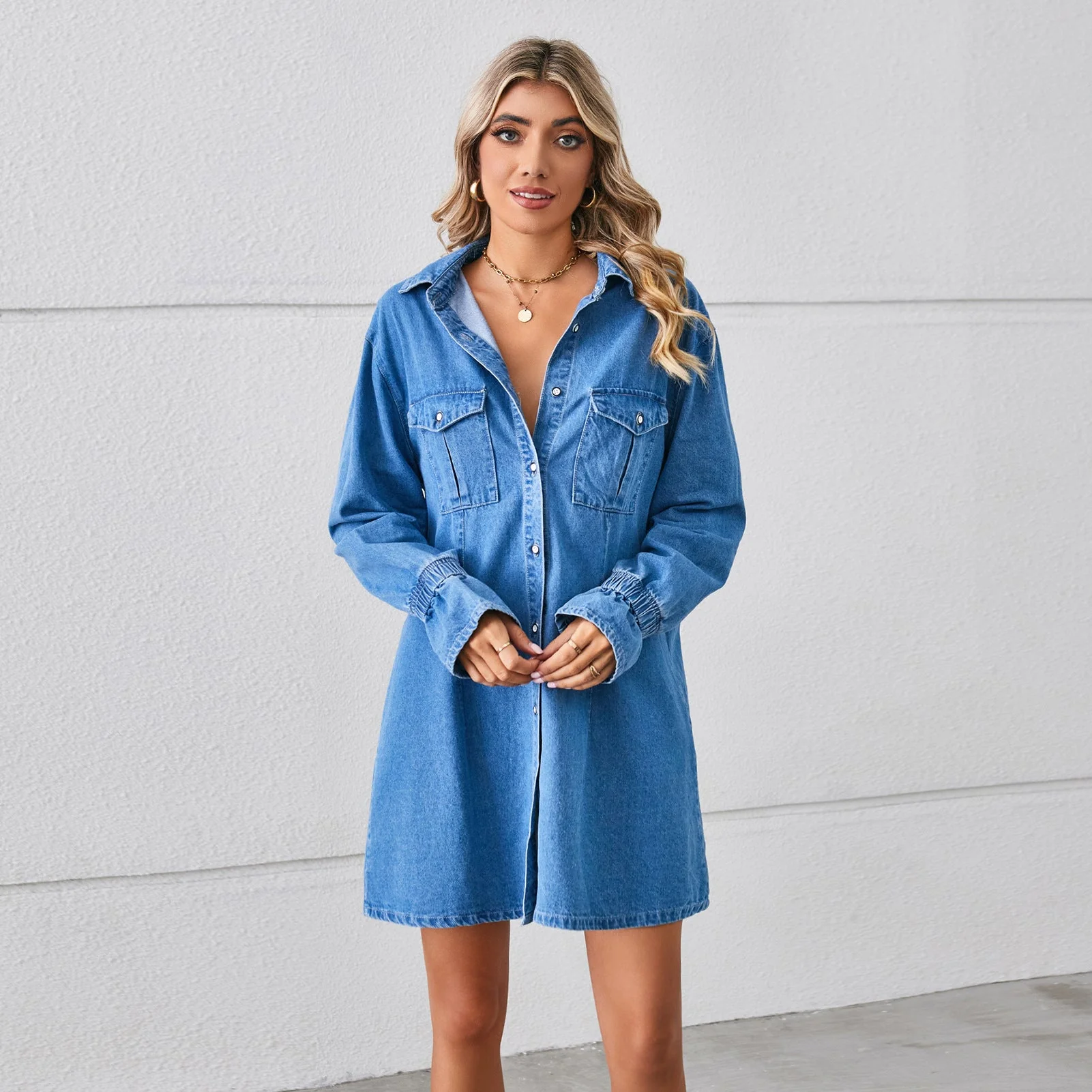 Robe chemise en denim pour dames - Image 6