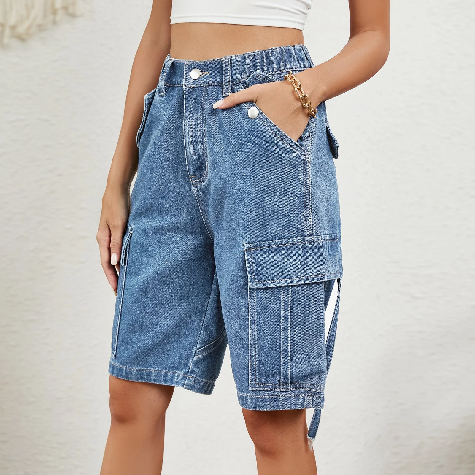 Shorts cargo femmes taille haute avec poches latérales pratiques - Image 6