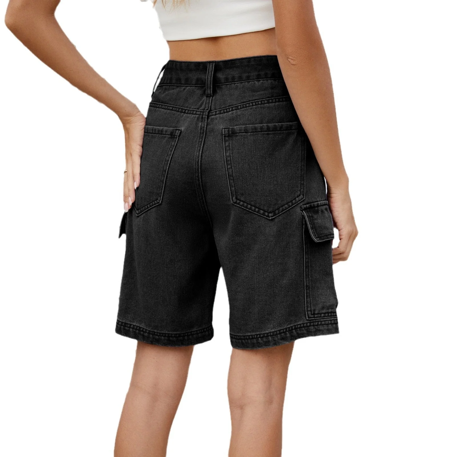 Shorts cargo femme avec poches latérales et taille haute - Image 5