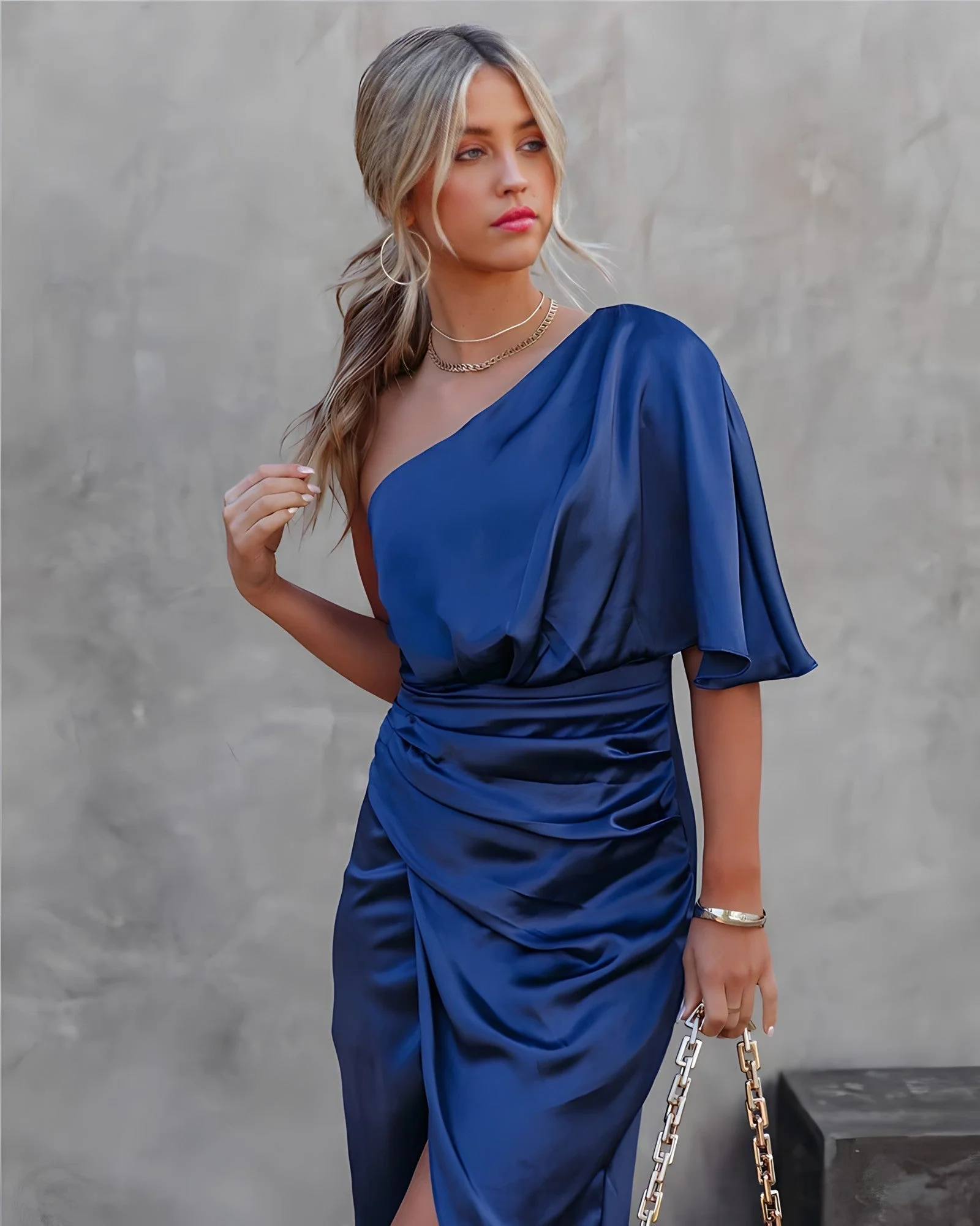 Suzy - Robe de soirée en soie - Fines bretelles